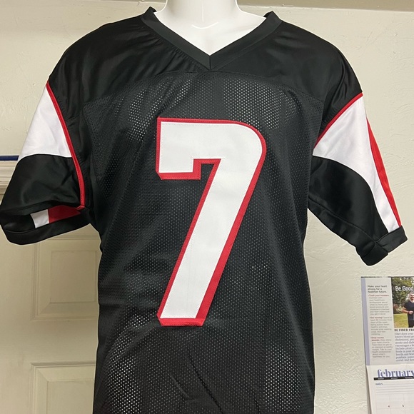Michael Vick - #7  autographed custom football jersey - JSA … - Picture 3 of 4